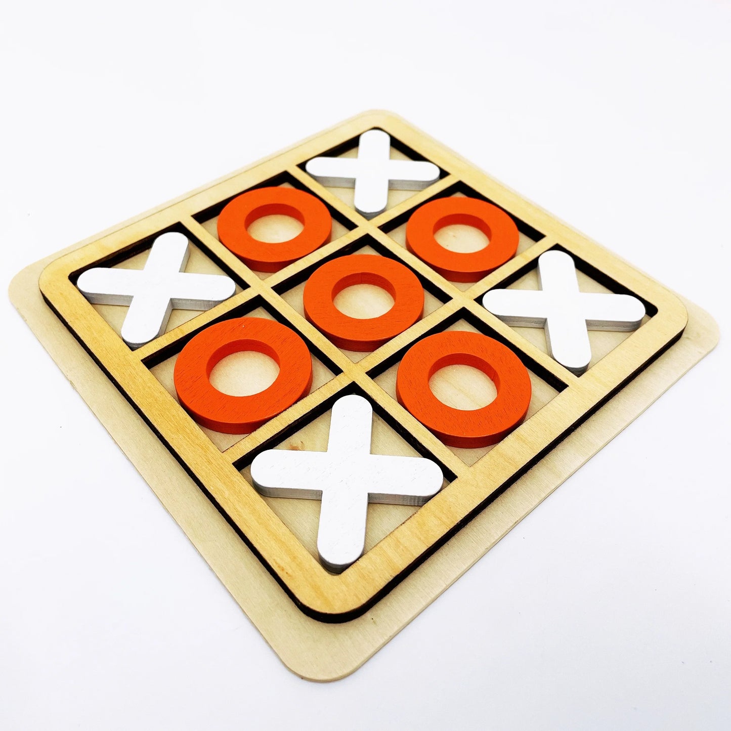 Classic Wooden Tic Tac Toe Game - The Perfect Family Puzzle for Fun and Learning